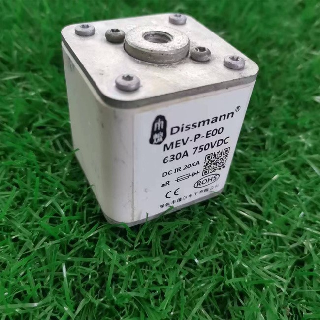 product-650-650High Current Rating Fuse 1000Amp Ceramic Square Fuse